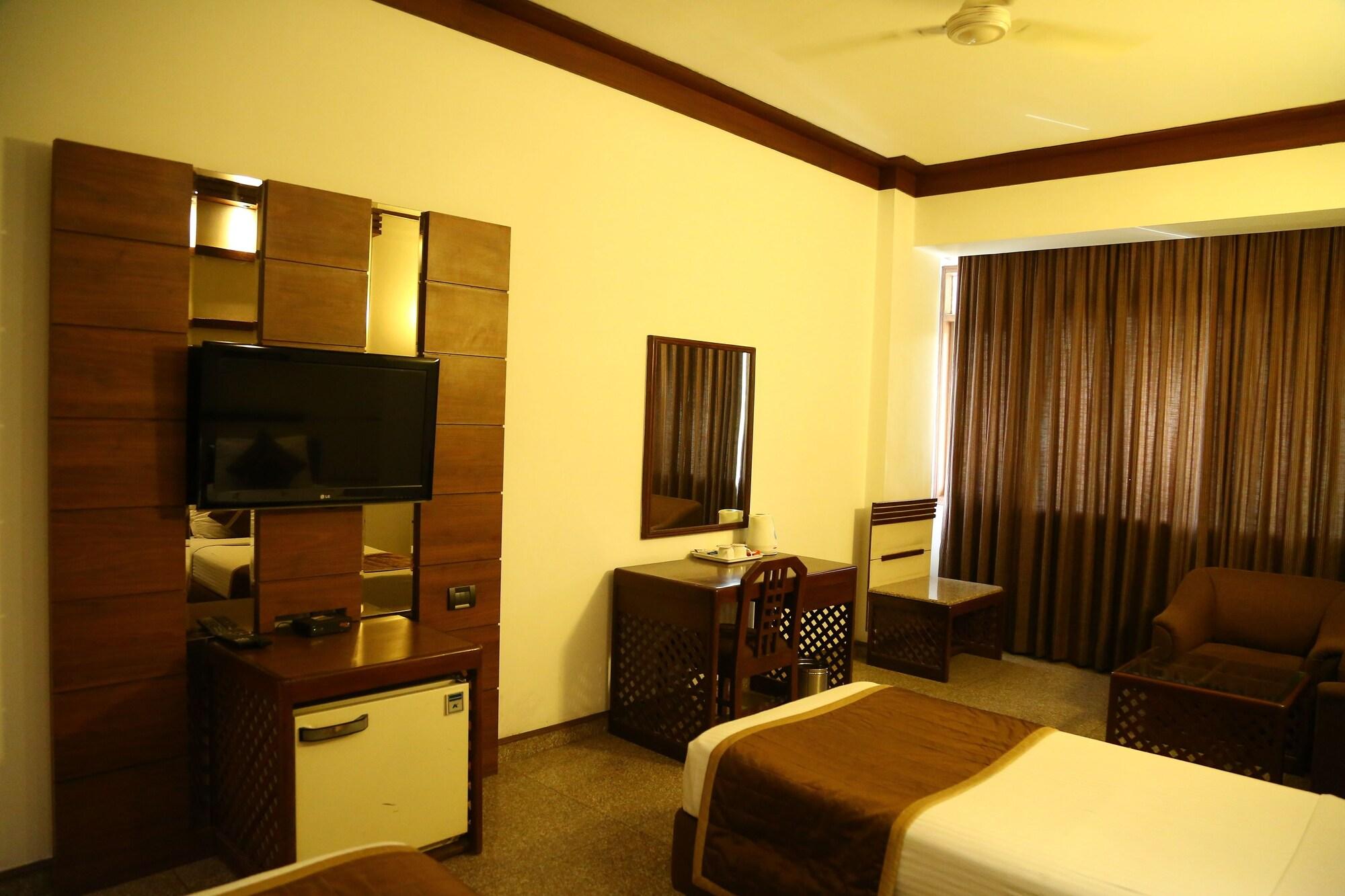 Hotel Park Inn Chandīgarh Eksteriør billede